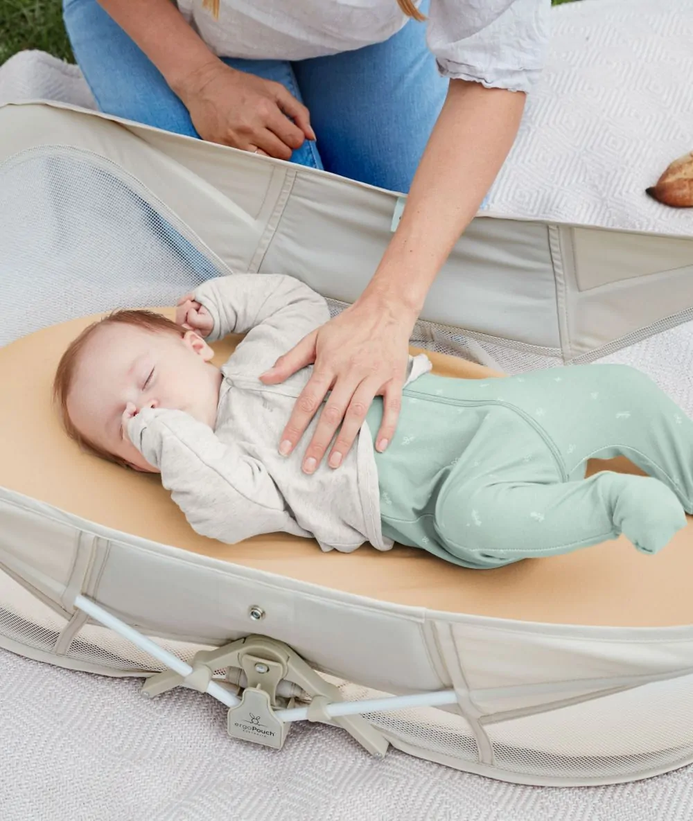 Cathay pacific anaphylactic baby bassinet